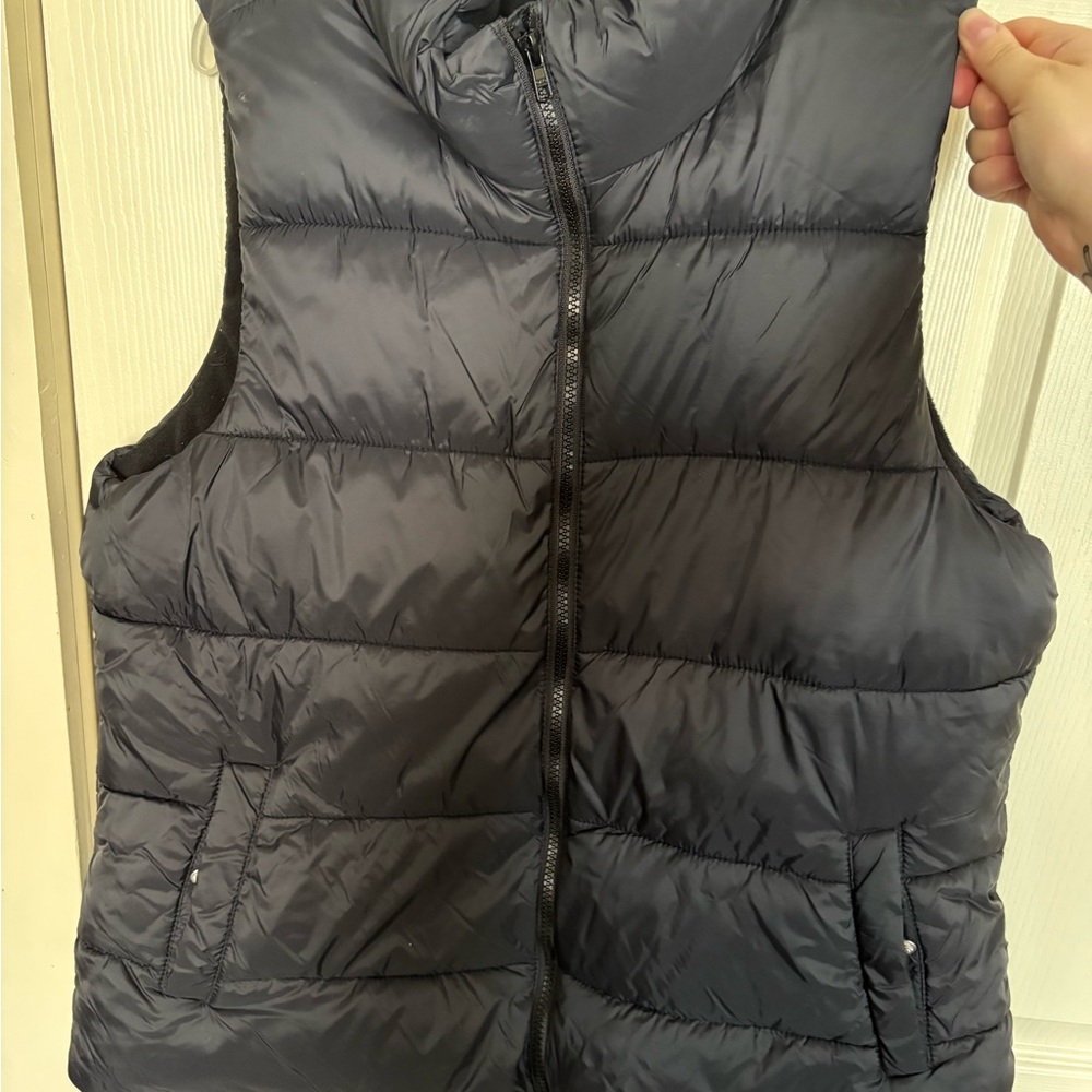 Old Navy Charcoal Puffer Vest